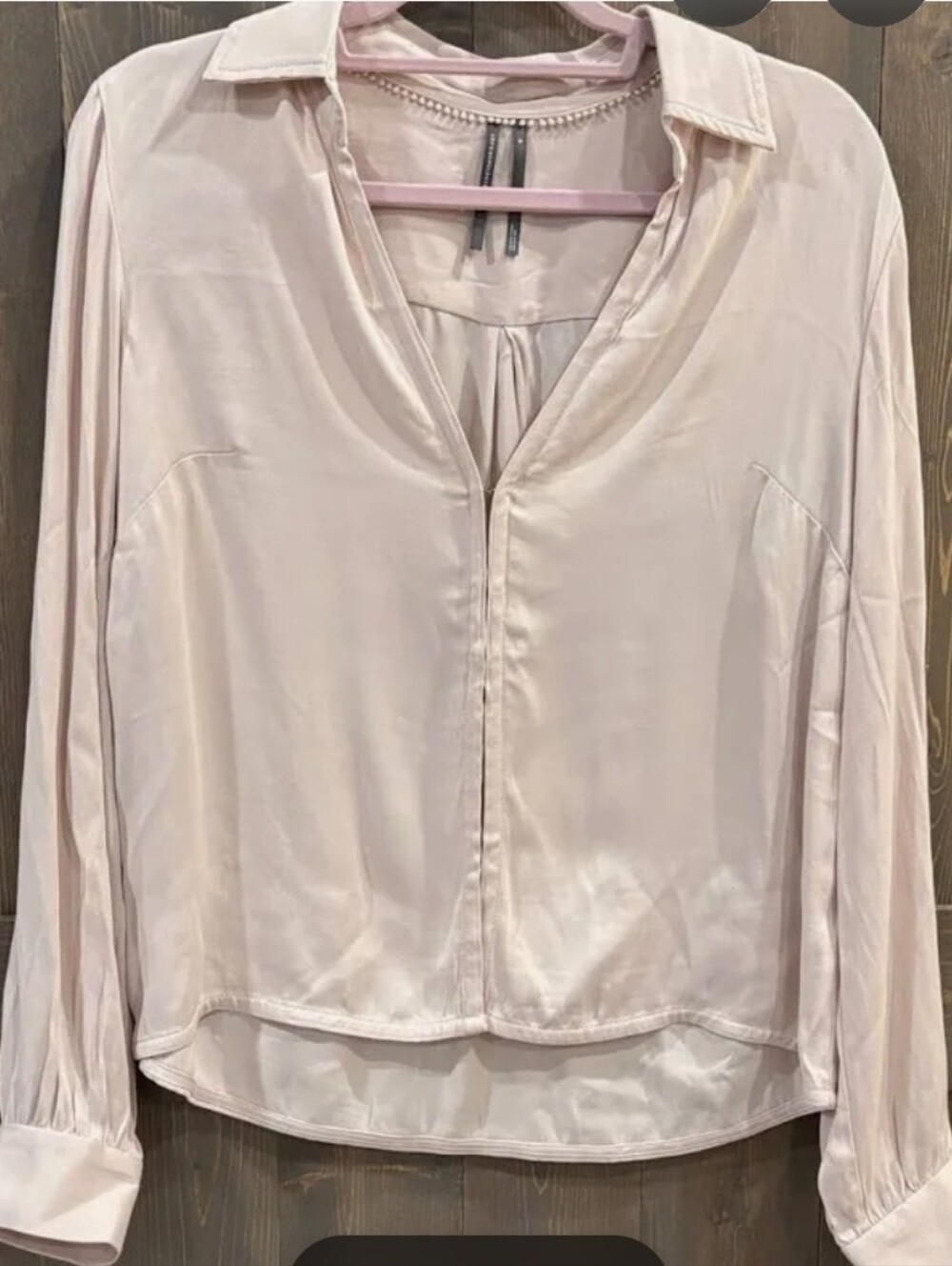 Anthropologie Pale Lavender Button-Down Shirt With Hook Latch